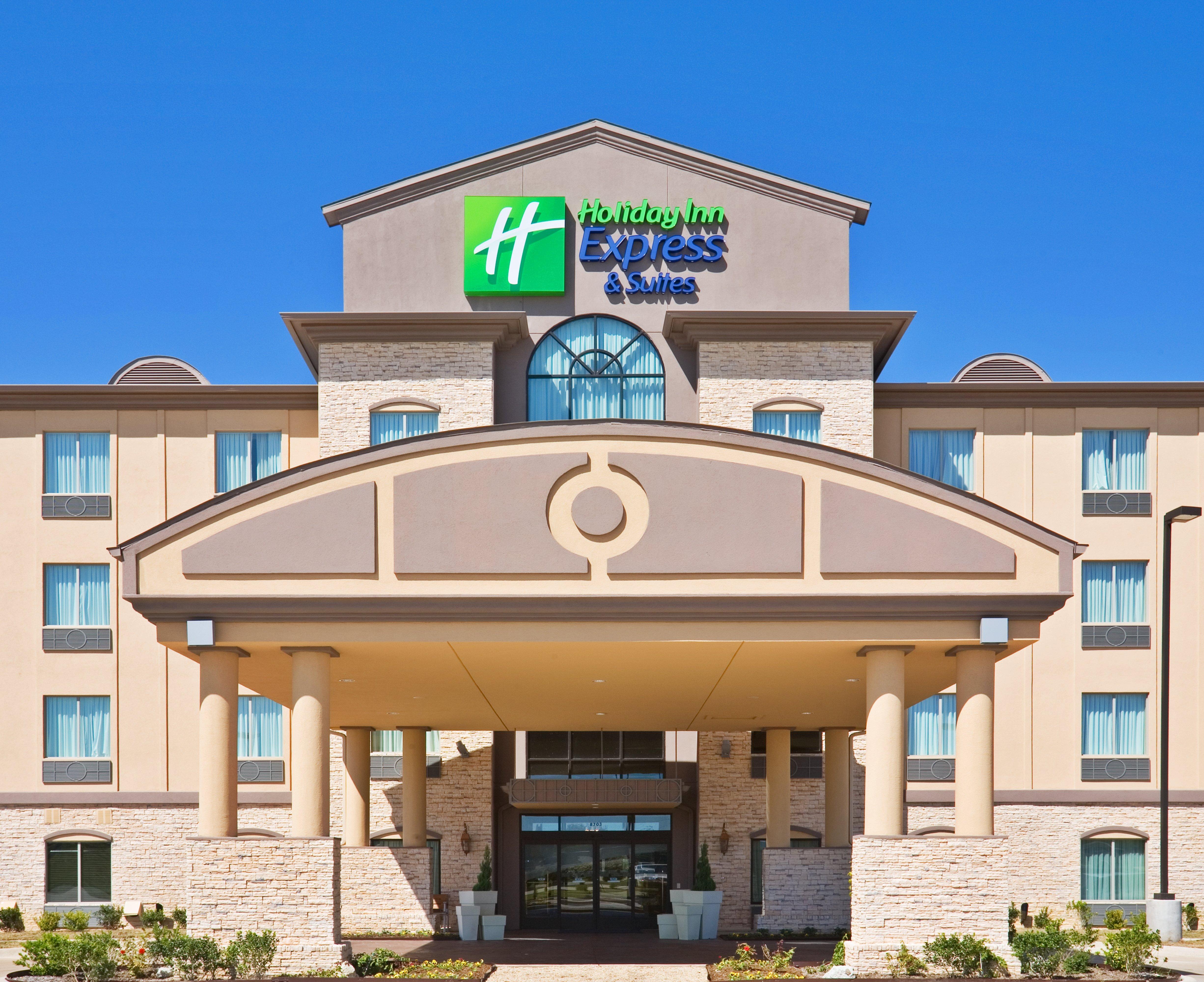 Holiday Inn Express & Suites Dallas East - Fair Park By Ihg Exterior photo