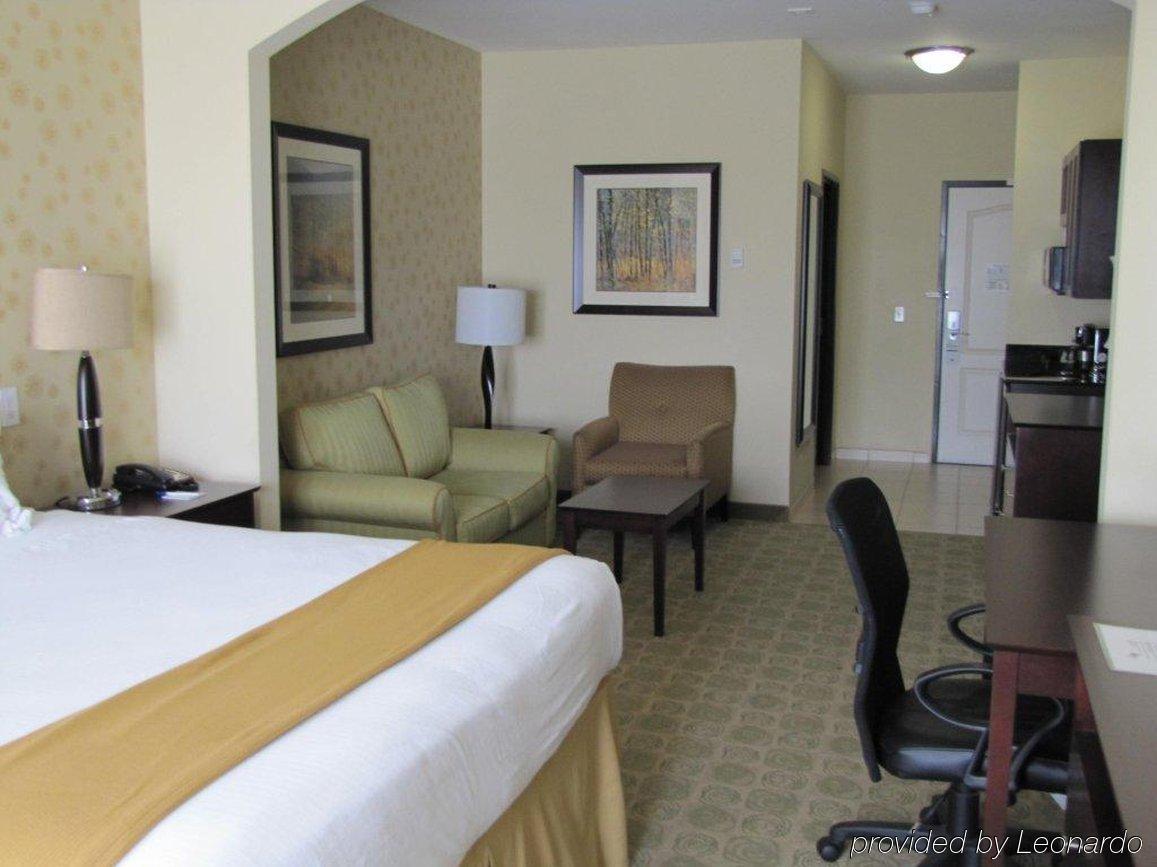 Holiday Inn Express & Suites Dallas East - Fair Park By Ihg Exterior photo