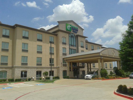 Holiday Inn Express & Suites Dallas East - Fair Park By Ihg Exterior photo